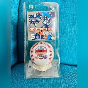 NWOT 2000 Souvenir Baseball